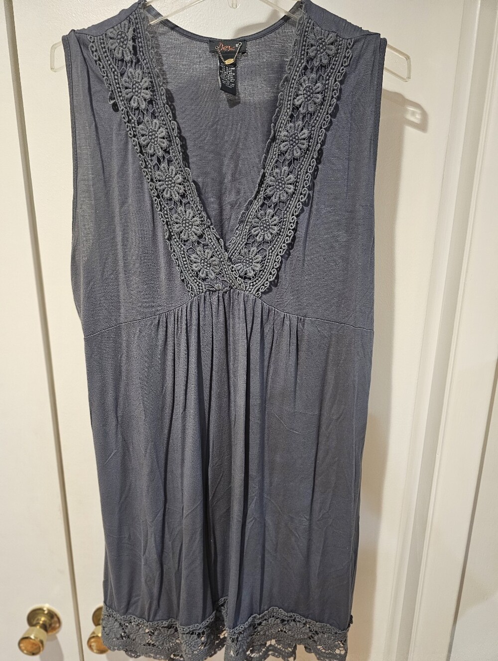 DEX Slate Gray Sleeveless Crochet Babydoll Dress Boho V-Neck Womens L EUC